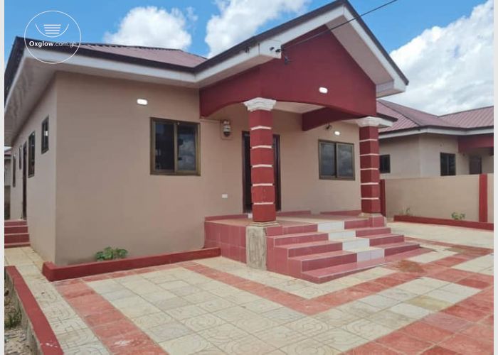 2 Bedroom House For Sale