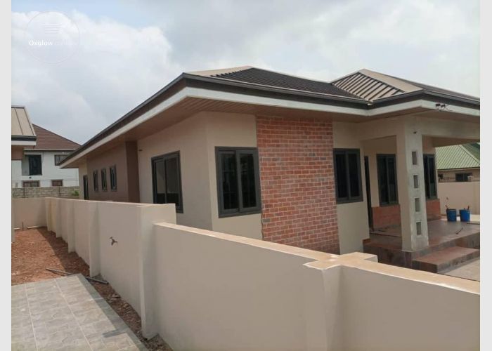 2 Bedroom House For Sale