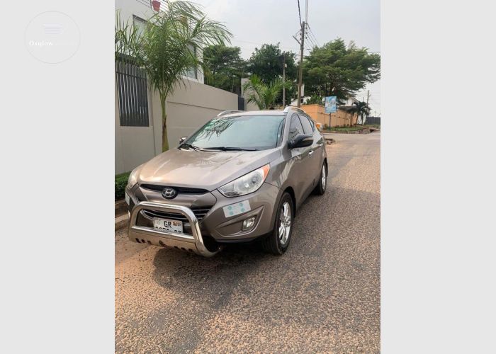 2010 Hyundai Tucson AWD