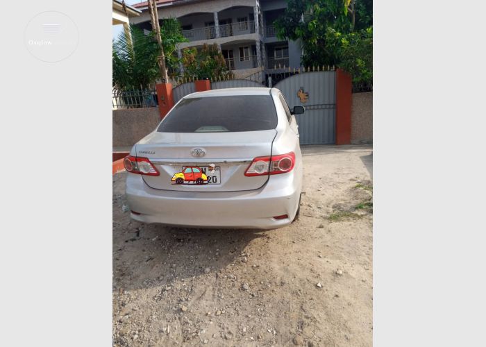 2011 Toyota corolla