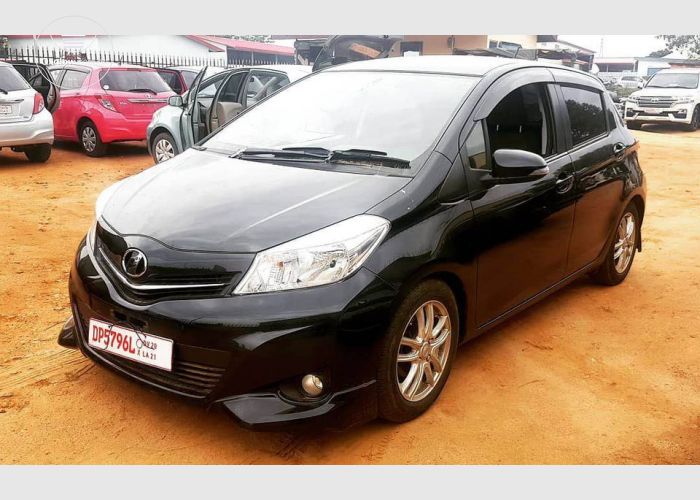 2012 TOYOTA VITZ JEWELA
