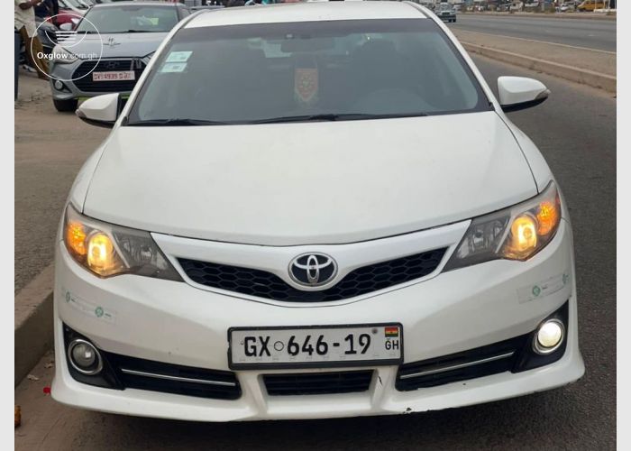 2013/14 Toyota Camry SE