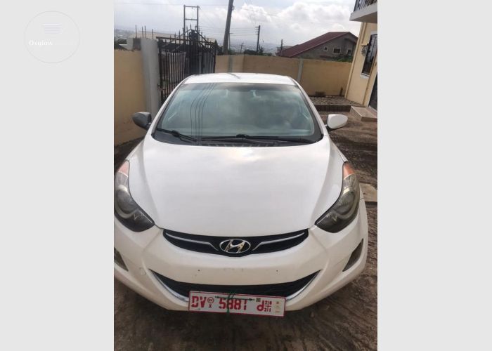 2013 HYUNDAI ELANTRA