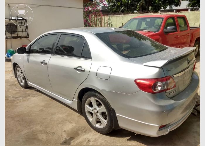 2013 Model Toyota Corolla Spots