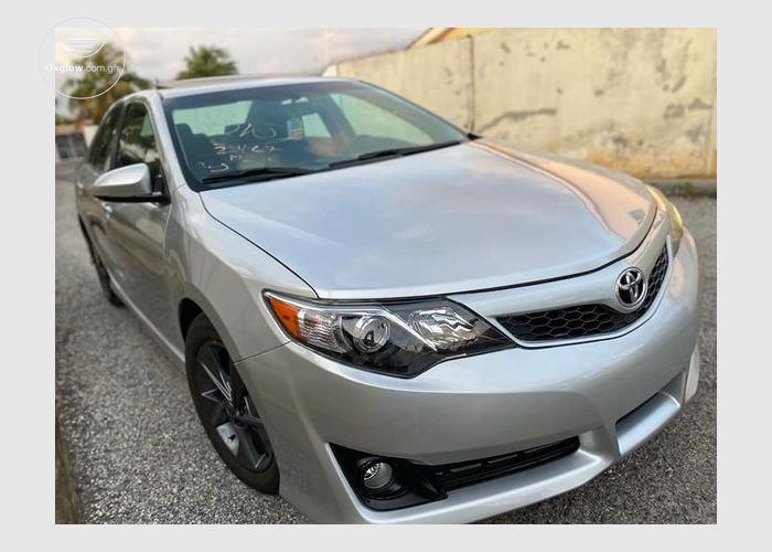 2013 Toyota Camry Spider Fully Loaded
