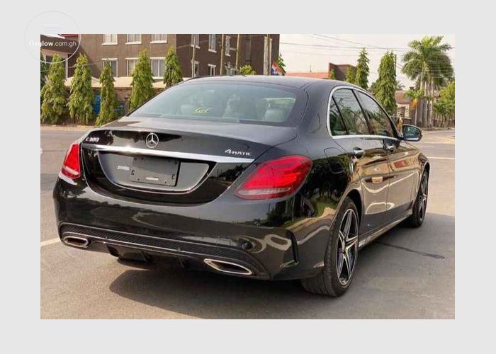 2015 Mercedes Benz C300