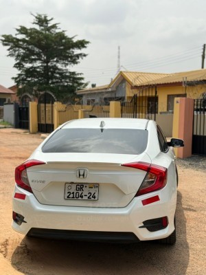 2018 Honda Civic Touring