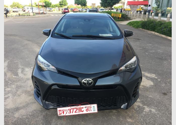 2018 Toyota Corolla LE Fully Loaded