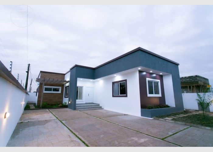 3 Bedroom House For Sale