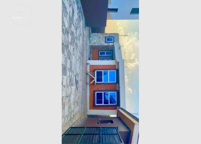 3 Bedroom House For Sale