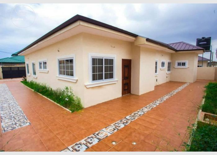 3 Bedroom House For Sale