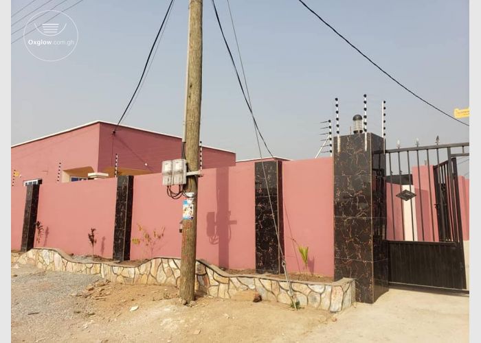 3 Bedroom House For Sale