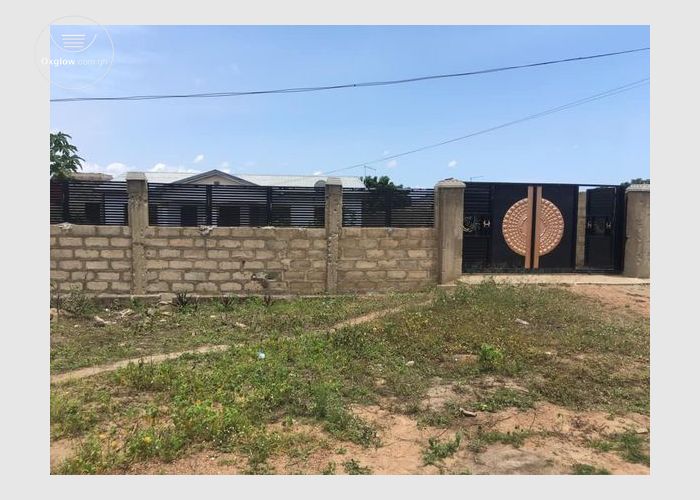 4 bedrooms for sale
