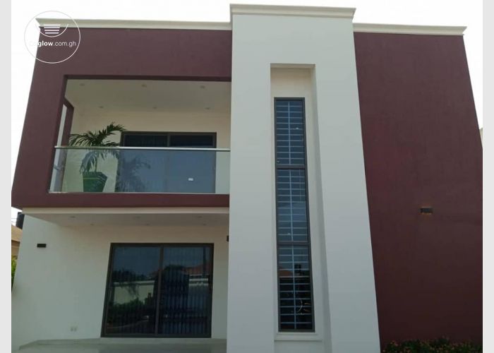 5 Bedroom House For Sale 