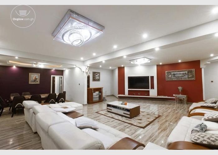 5 Bedroom House For Sale 