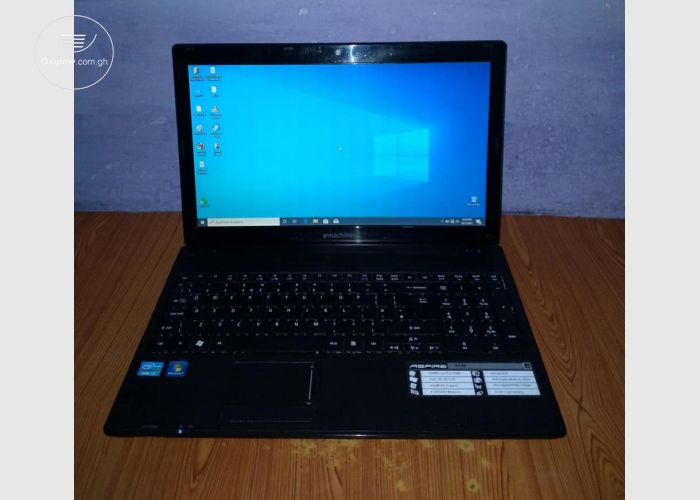 Acer Aspire 5733 Core i3 Laptop