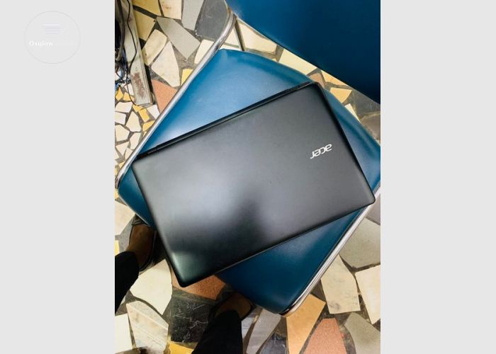 Acer Aspire E1-Series