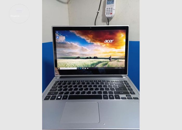 Acer Aspire V5-471P Laptop