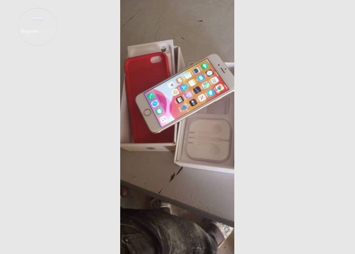 Apple iPhone 6S 64Gb