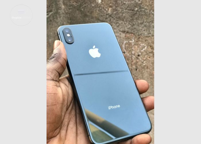Apple iPhone XS Max 64Gb