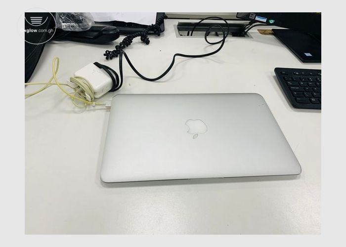 APPLE MACBOOK AIR 2015 CORE i5 LAPTOP