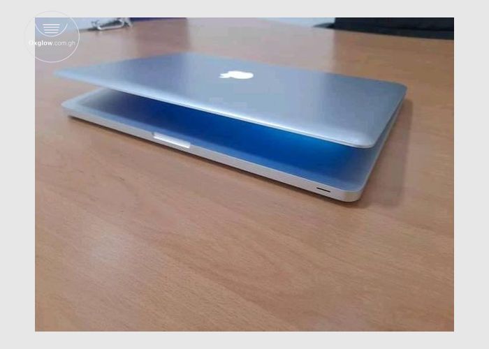 Apple MacBook Pro 2010 Core i7 Laptop