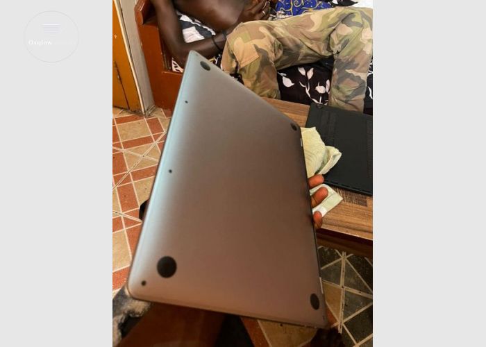 Apple MacBook Pro 2020 Laptop