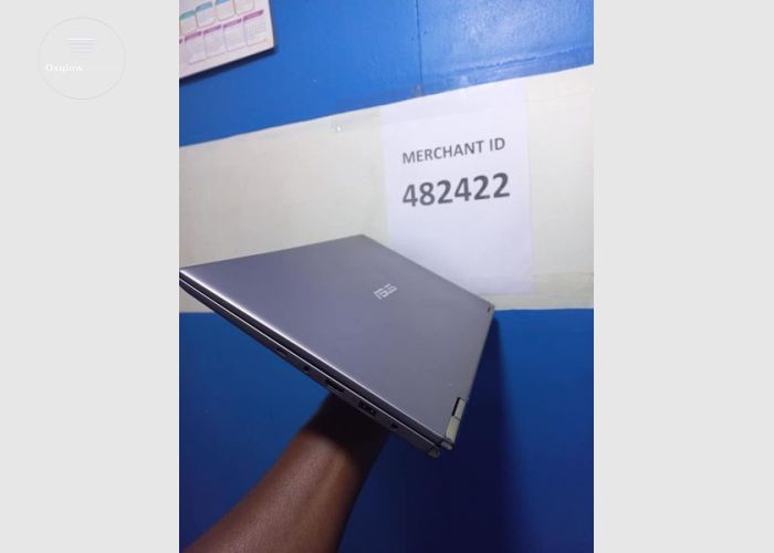 Asus Laptop Intel Core i5 CPU 