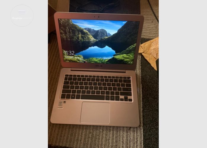Asus Zenbook UX305LA