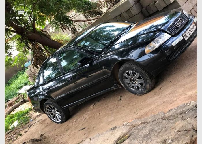 Audi A4 2000 Model