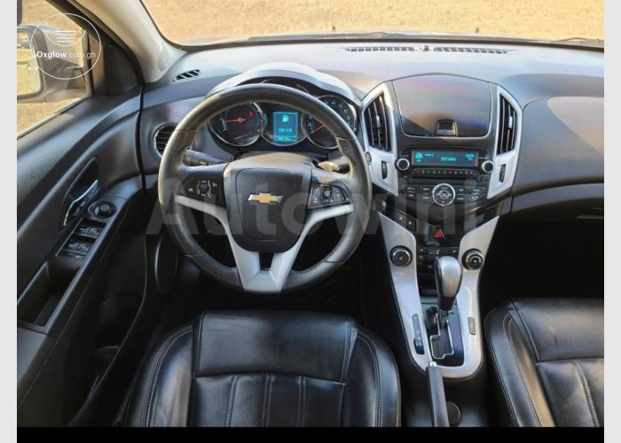 Cruze 2013 model