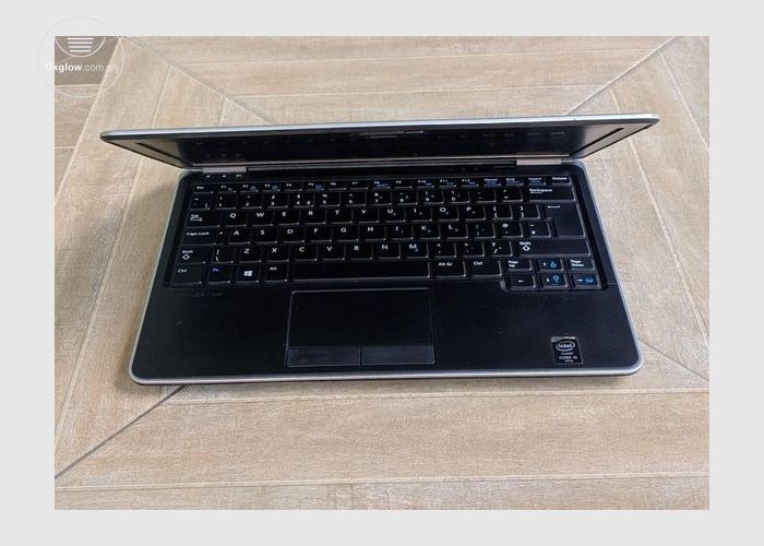 Dell Ultrabook E7240 Core i5 Laptop