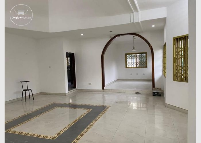 Executive 5 Bedroom House For Rent 