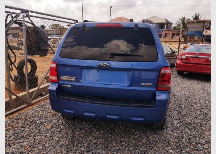 Ford Escape 2009 Model