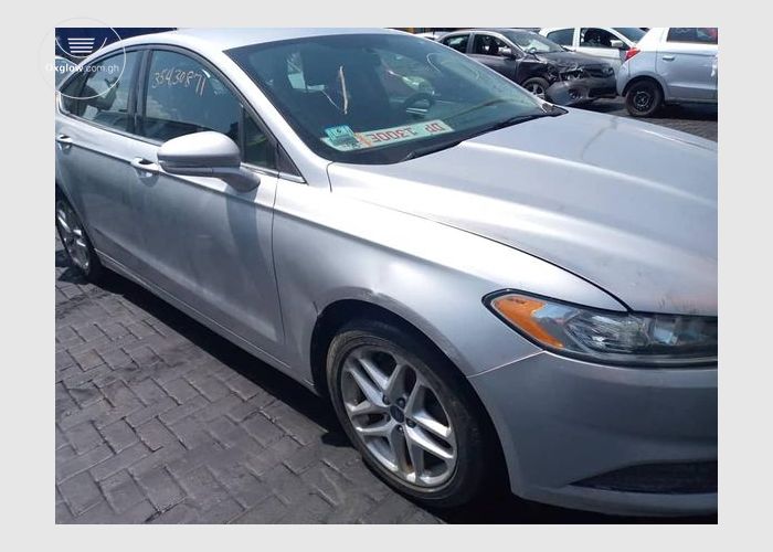 Ford Fusion SE 2013 Model