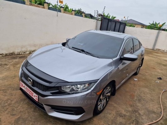 Honda Civic 2018 model