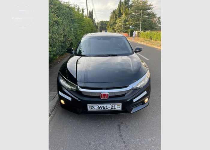 Honda Civic Touring 2016 Model