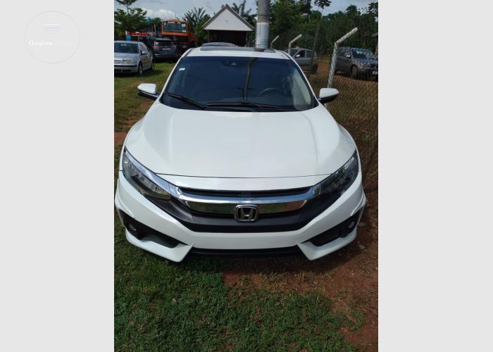 Honda Civic Touring 2017 Model