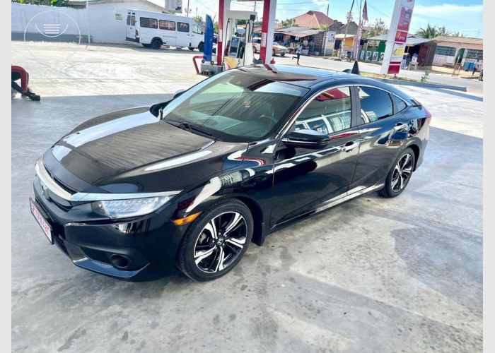 Honda Civic Touring 2017 Model