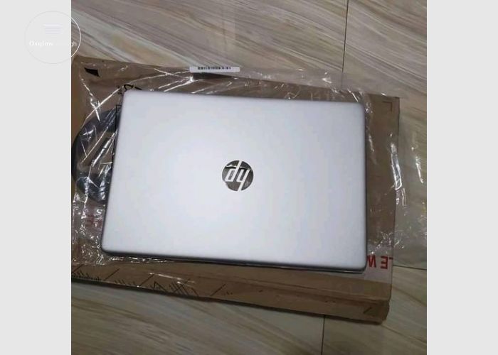 HP Core i7 Laptop