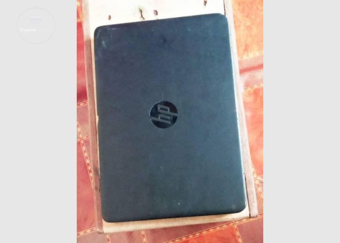 HP EliteBook 820 Laptop