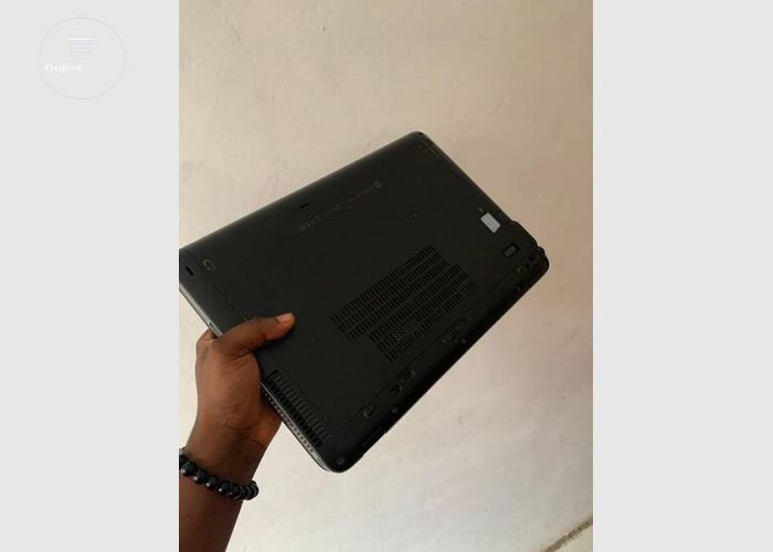 HP Elitebook A10 500gb/6gb ram keyboard light