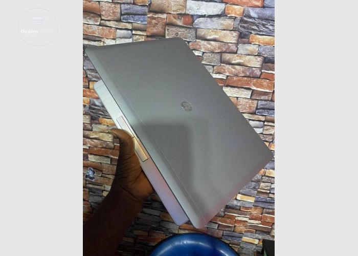HP Folio Core i5 Laptop
