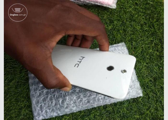 HTC E8