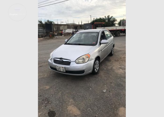 Hyundai Accent 2010 Model