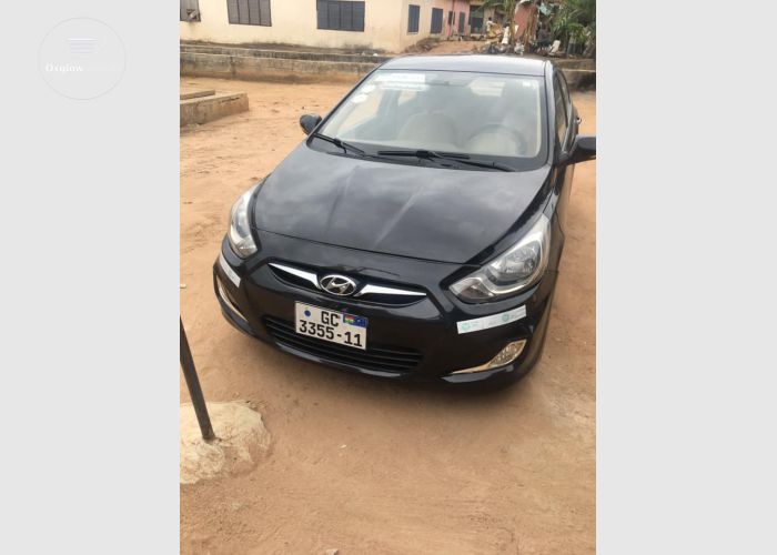 Hyundai Accent 2011 Model