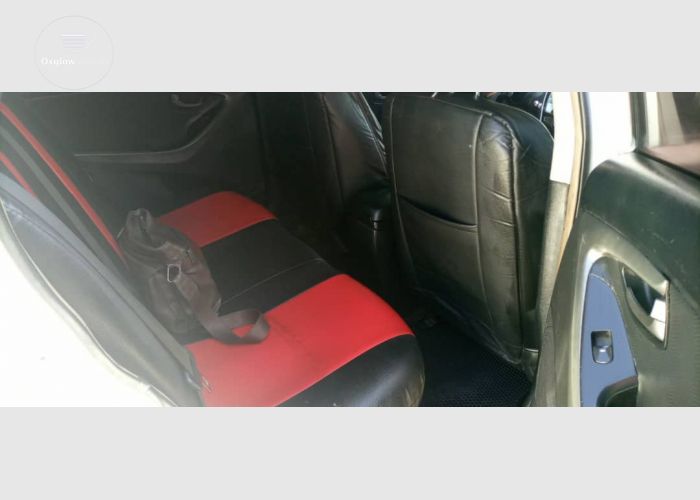 Hyundai Elantra 2012