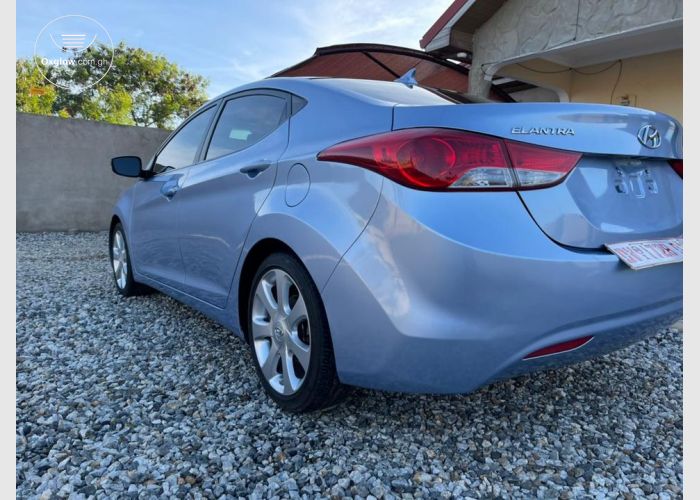 Hyundai Elantra 2012 Model