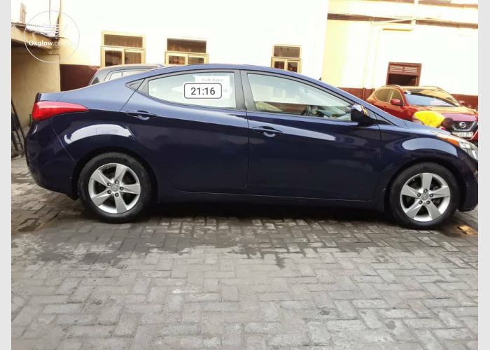 Hyundai Elantra 2013