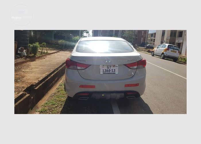 Hyundai Elantra 2013 model